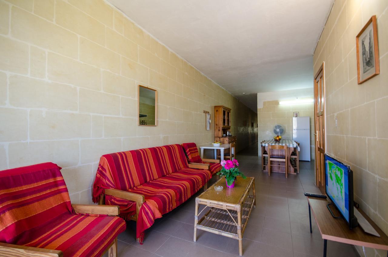 Kaccatur Flats Daire Marsalforn Dış mekan fotoğraf